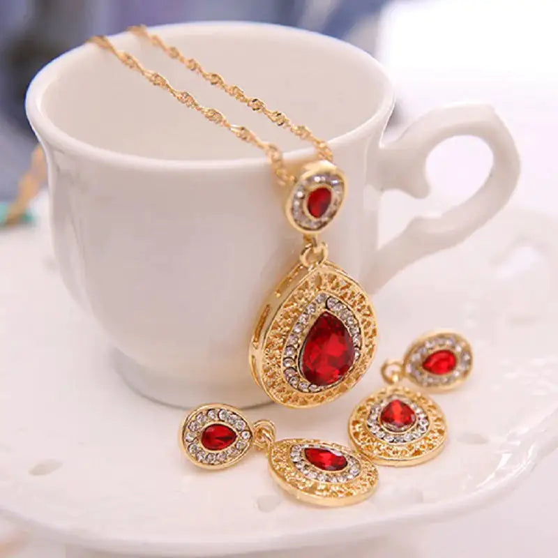 Stunning Crystal Jewelry Set